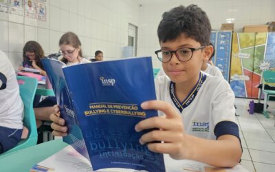 Distribuição dos Manuais de Prevenção ao Bullying e Cyberbullying