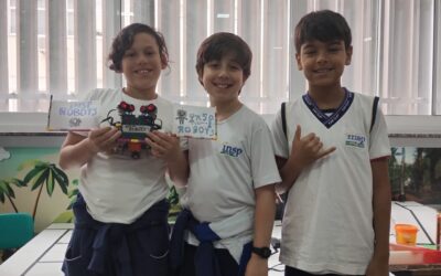 Competição de Sumô no Torneio Juvenil de Robótica